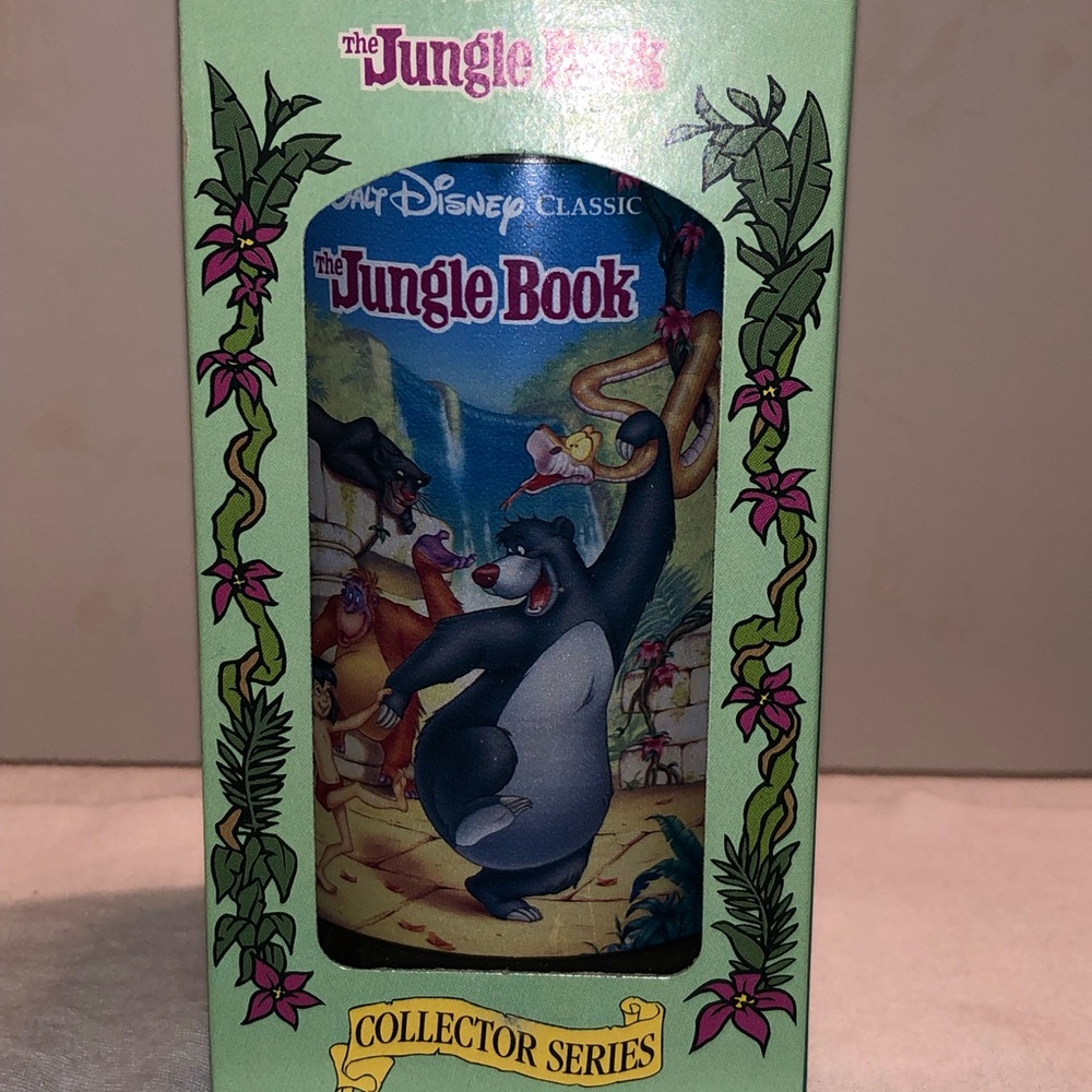 Disney Jungle Book Baloo Collector Cup in Green and Blue